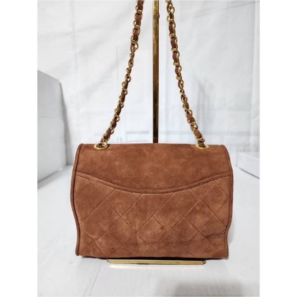 Authentic Chanel Suede Quilted CC Flap Bag Brown - Picture 4 of 12